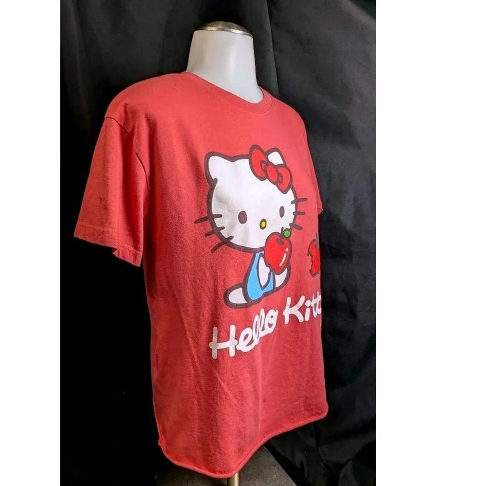 Sanrio Hello‎ Kitty Graphic T-Shirt ~ Junior's Size Small~Red Apple~Short Sleeve